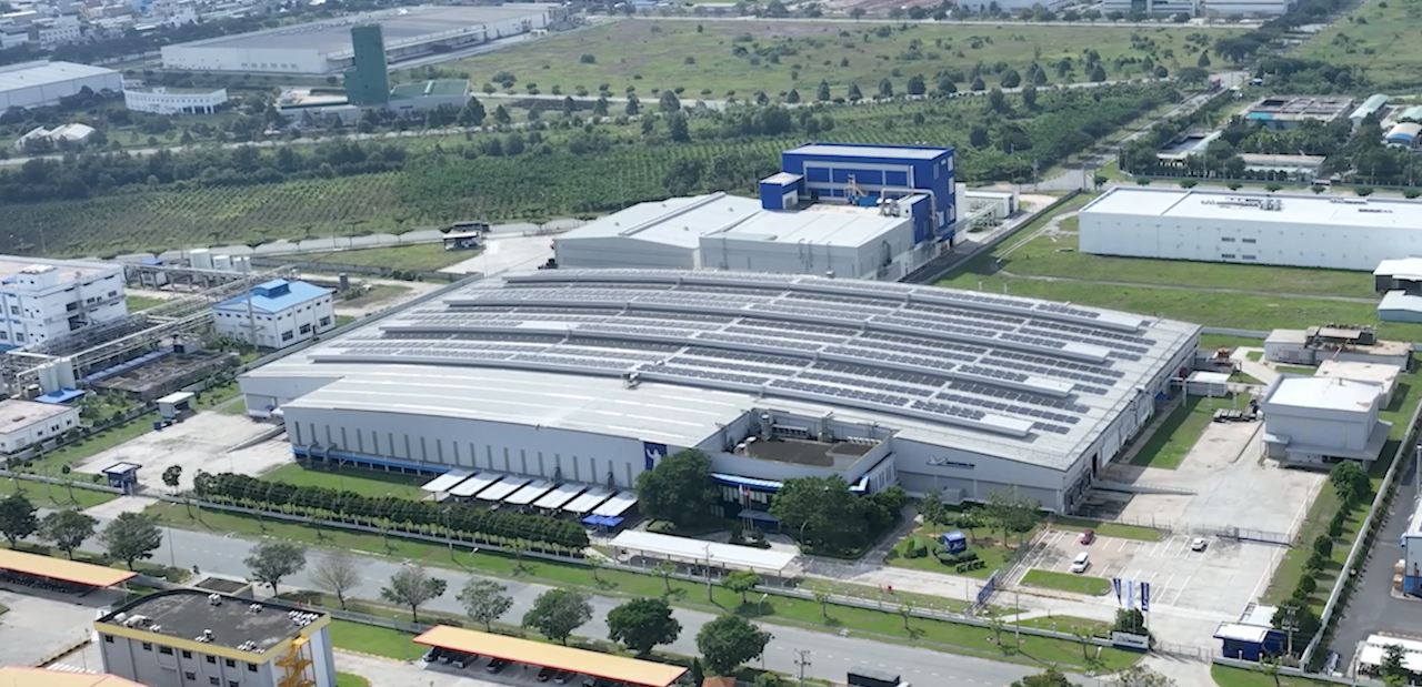 5-nha-may-michelin-su-dung-noi-hoi-sinh-khoi-va-nang-luong-mat-troi-nham-giam-hang-nghin-tan-co2-moi-nam-1754636196.png