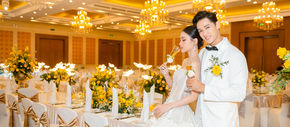 LUXURY PALACE - NÂNG NIU TỬNG KHOẢNH KHẮC