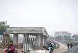 Hà Nội: Dự án cầu dừng thi công hơn nửa năm do vướng mặt bằng