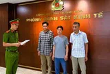 Khởi tố 3 người đàn ông mua bán heo dịch