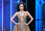 BTC xin lỗi vụ nhầm điểm giám khảo, Hương Giang vừa đoạt á hậu 2 đã bị chế 'ảnh thờ'
