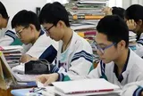 GVCN 20 năm tiết lộ: Học sinh sở hữu 4 dấu hiệu lạ này đều là học sinh giỏi "ngầm", cha mẹ cứ yên tâm