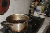 Ngửi thấy mùi khét trong nhà nên làm gì đầu tiên?