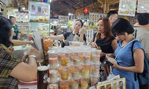 Hộ kinh doanh chật vật chuyển đổi thuế (*): Lo lắng về ngưỡng doanh thu chịu thuế