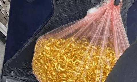 Gom hết 745 triệu đồng tiền mừng cưới để mua vàng, 2 năm sau nhận ra: "Chúng tôi lãi lớn nhưng khổ không nói nổi"