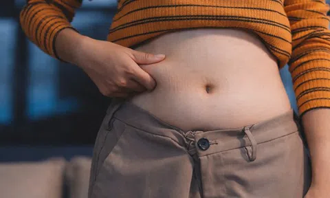 Sợ Tết tăng liền 2kg? Bác sĩ bật mí cách “chuẩn bị trước” để sau Tết vẫn tăng cơ, giảm mỡ