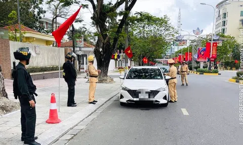 Kiểm tra nồng độ cồn xuyên Tết đảm bảo trật tự an toàn giao thông