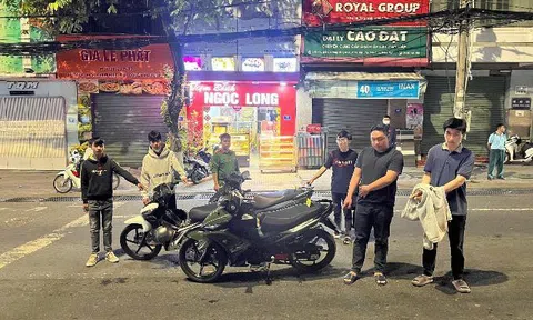 Bắt nhóm đối tượng giả danh công an để kiểm tra người đi đường trong đêm