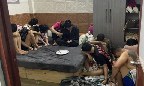 Phát hiện 5 cô gái trẻ dương tính với ma túy lúc rạng sáng