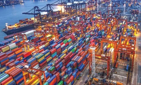 Doanh nghiệp xuất khẩu căng mình ứng phó rủi ro từ chiến sự Trung Đông