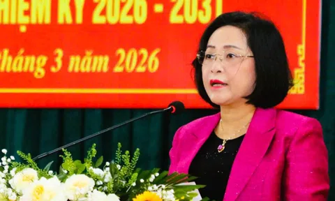 Phó Chủ tịch Quốc hội Nguyễn Thị Thanh tiếp xúc cử tri tại Ninh Bình