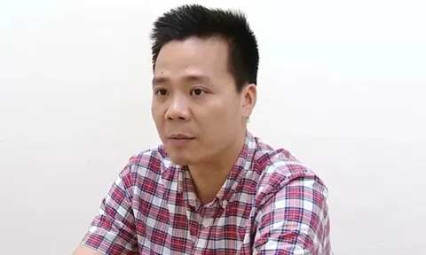 Cựu cảnh sát "vẽ đường" cho "ông trùm" sản xuất thực phẩm chức năng giả đối phó công an