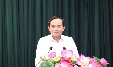 Bí thư Thành ủy TPHCM tiếp xúc cử tri 3 phường: Bình Tiên, Bình Tây và Bình Phú