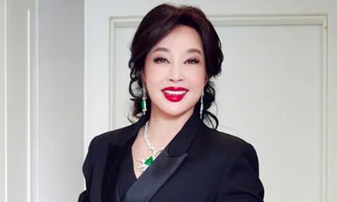 'Võ Tắc Thiên' Lưu Hiểu Khánh lên tiếng trước tin đồn có 8 bạn trai ở tuổi 71