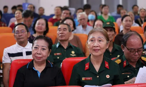 Cử tri "đặt hàng" bộ quy tắc ứng xử cho cư dân TPHCM