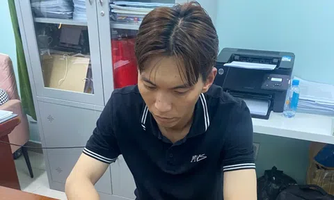 Bắt thanh niên trộm đồng hồ Rolex ở chung cư Scenic Valley, TPHCM