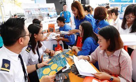 Khơi thông nguồn nhân lực chất lượng cao cho Hà Nội: Gợi mở từ hệ sinh thái hàng không