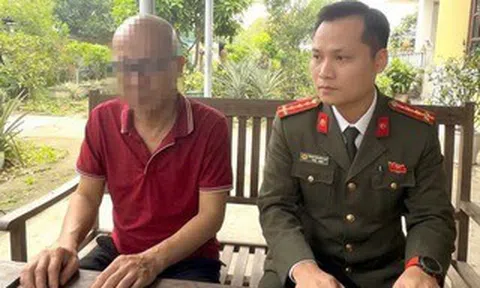 Hai người bị phạt vì đăng bài xúc phạm công an trên Facebook