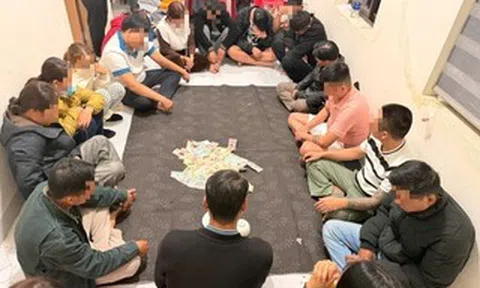 Công an vây bắt một tụ điểm đánh bạc, thu giữ hơn 210 triệu đồng