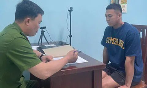 Lời khai của người đánh vào đầu nữ shipper ở TPHCM