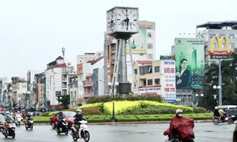 Có hay không việc tháo dỡ vòng xoay Điện Biên Phủ để giảm kẹt xe?