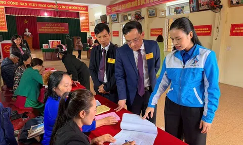 Bí thư Tỉnh đoàn Hà Tĩnh trở thành đại biểu trẻ nhất trúng cử đại biểu HĐND tỉnh