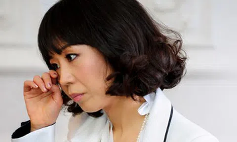 Nữ diễn viên gánh nợ hơn 130 tỷ đồng sau khi chồng qua đời