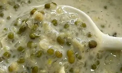 Đậu xanh lại một lần nữa gây chú ý! Chuyên gia độc chất gửi 4 lời cảnh báo khi ăn