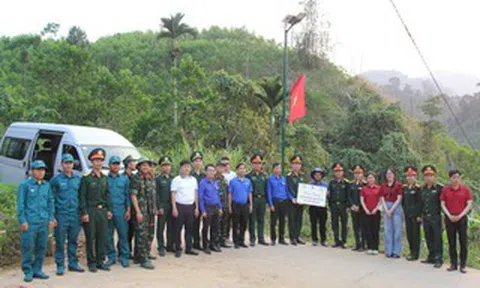 Về biên giới La Dêê, dựng “phên dậu” từ những đường cờ Tổ quốc