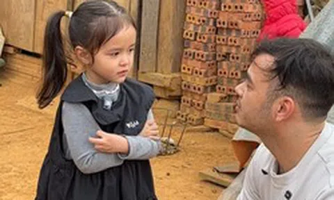 Ông bố người Đức gốc Việt: Không ép con chạm đỉnh, để con học từ chính lựa chọn của mình