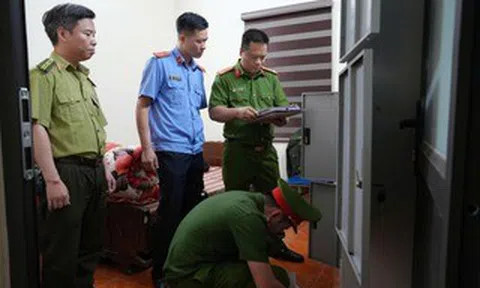 Cận cảnh khám xét, bắt giữ nhiều cán bộ liên quan đến nhóm “xã hội đen” núp bóng doanh nghiệp