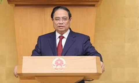 Thủ tướng: Mục tiêu tăng trưởng từ 10% trở lên là không thay đổi