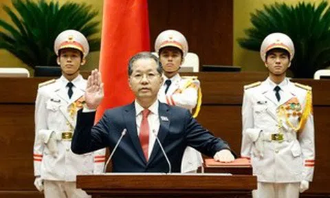 VIDEO: Chánh án Tòa án Nhân dân Tối cao Nguyễn Văn Quảng tuyên thệ nhậm chức