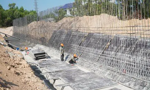 Dự án cấp điện cho APEC 2027 ở Phú Quốc có nguy cơ chậm tiến độ vì thiếu mặt bằng