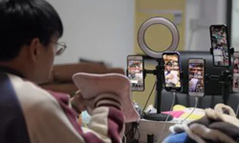 Phát hiện người phụ nữ liên tục chuyển khoản 3 tỷ đồng mua 900 đơn hàng online, cảnh sát sử dụng biện pháp nghiệp vụ điều tra