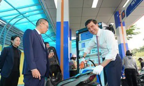 Phó Chủ tịch Hội đồng Ngũ cốc Mỹ sang Việt Nam chào hàng một loại "vàng lỏng"