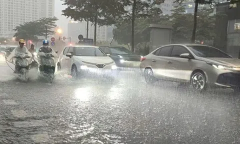 Không khí lạnh tràn về miền Bắc, đề phòng dông lốc, mưa đá