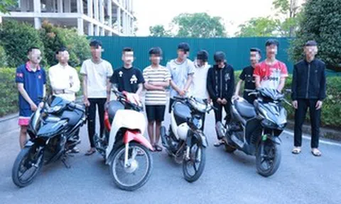 Nhóm đối tượng dùng hung khí rượt đuổi gây náo loạn ở Quảng Trị