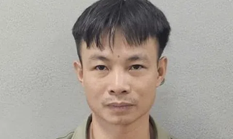 Say rượu, người đàn ông châm lửa đốt cháy xưởng gỗ