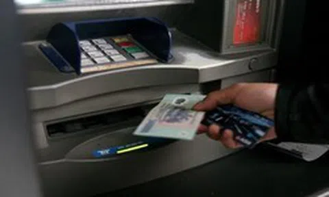 Người phụ nữ SN 1971 giao dịch chuyển khoản 20 triệu đồng với Vũ Văn Luyện: Công an lập tức yêu cầu làm việc