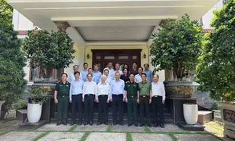 Tổng Bí thư, Chủ tịch nước Tô Lâm thăm nguyên Chủ tịch nước Nguyễn Minh Triết