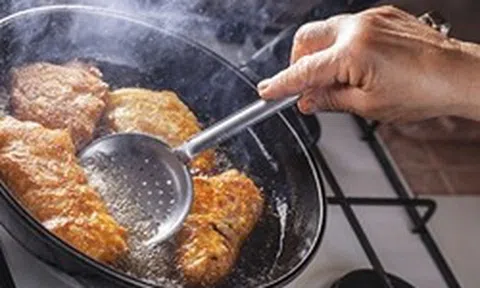 Nghiên cứu trên 422 bệnh nhân ung thư phổi phát hiện: Những người mắc ung thư phổi đều có 4 điểm chung