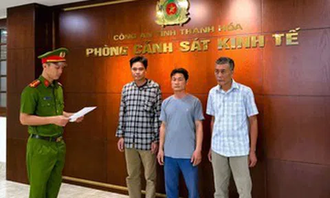 Khởi tố 3 người đàn ông mua bán heo dịch