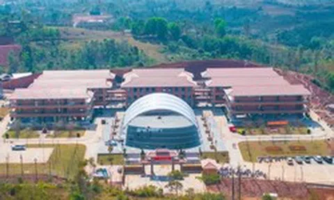 Thủ tướng yêu cầu hoàn thành 100 trường nội trú các xã biên giới trước 30/8