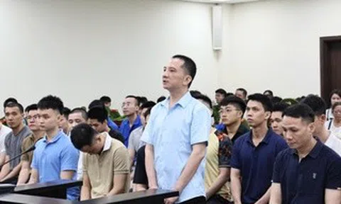 Xét xử "ông trùm" tổ chức đánh bạc hơn 4.000 tỉ đồng