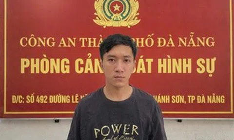 Ban ngày chuyên giả du khách, ban đêm leo rào vào trộm tiền công đức