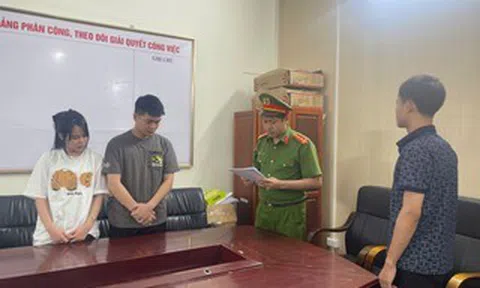 Hai chủ cửa hàng thời trang bị khởi tố