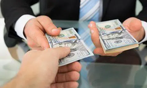 3 loại người tuyệt đối không cho vay, 3 loại việc tuyệt đối không rút ví để tránh mất tiền và hối hận