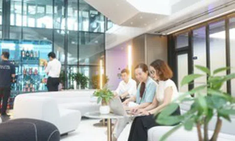 Cổ phiếu ưu đãi rẻ hơn thị giá hàng chục lần, nhân sự một Tập đoàn hưởng lợi trên 2.400 tỷ đồng
