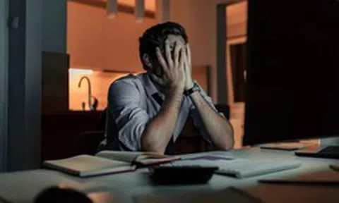 5 cách người EQ cao xử lý cơn giận: Không phải ai cũng làm được, người EQ thấp học mãi vẫn sai
